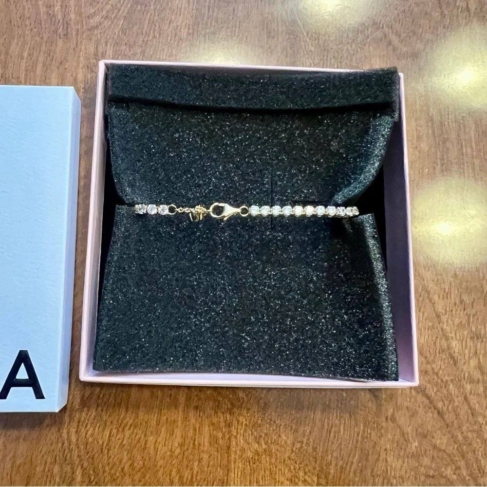 Pandora Sparkling Gold Bracelet Tennis - Picture 4 of 6